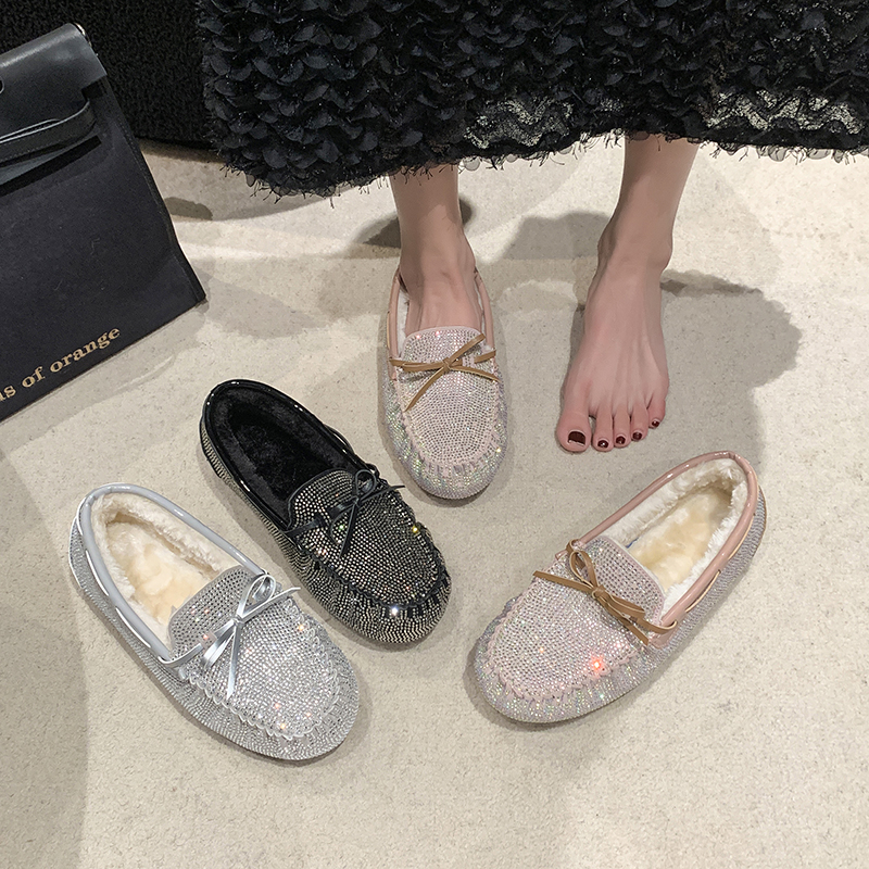 2025 High Quality Designer Plush Women's Flat Shoes Fashion Women's Luxury Bow Water Diamond Casual Shoes Plus Size Winter Warm Work Shoes S