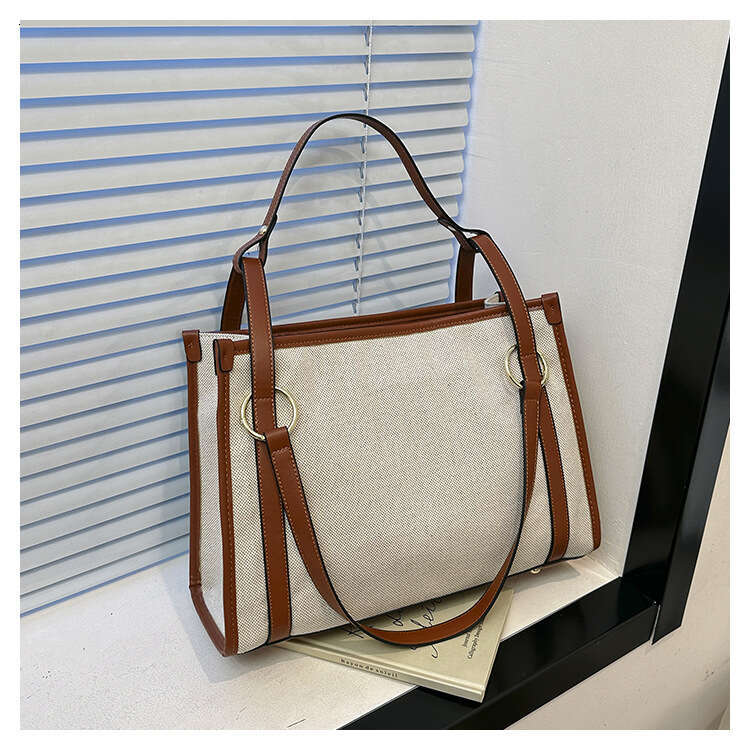 Wholesale Canvas Contrasting Single Shoulder Women's New Retro Trendy Fashion, Large Capacity Commuting Tote Bag, Fashionable Quality, Classic