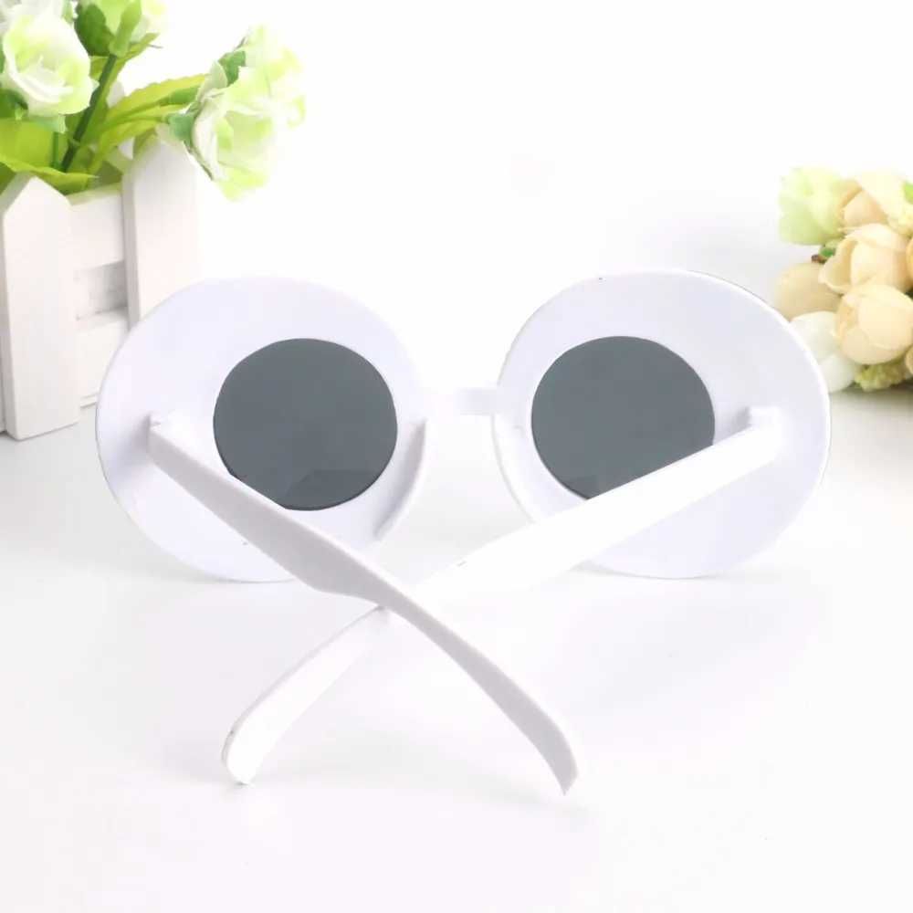 Sunglasses soccer glasseFootball funny glasses gift personality black and white World Cup funny props cute toys cheerleading party supplies H241213