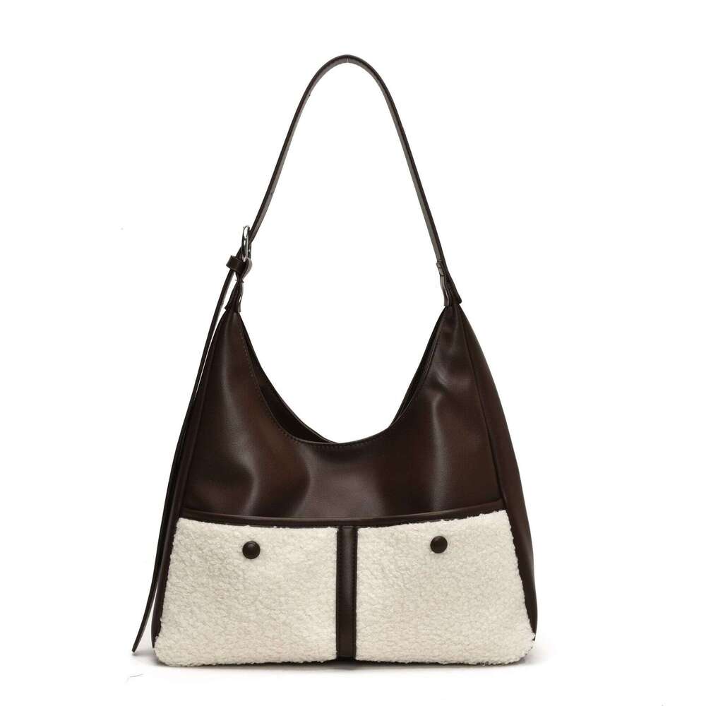 Korean style contrasting underarm fashionable niche texture tote bag, autumn and winter new large capacity multifunctional commuting bag