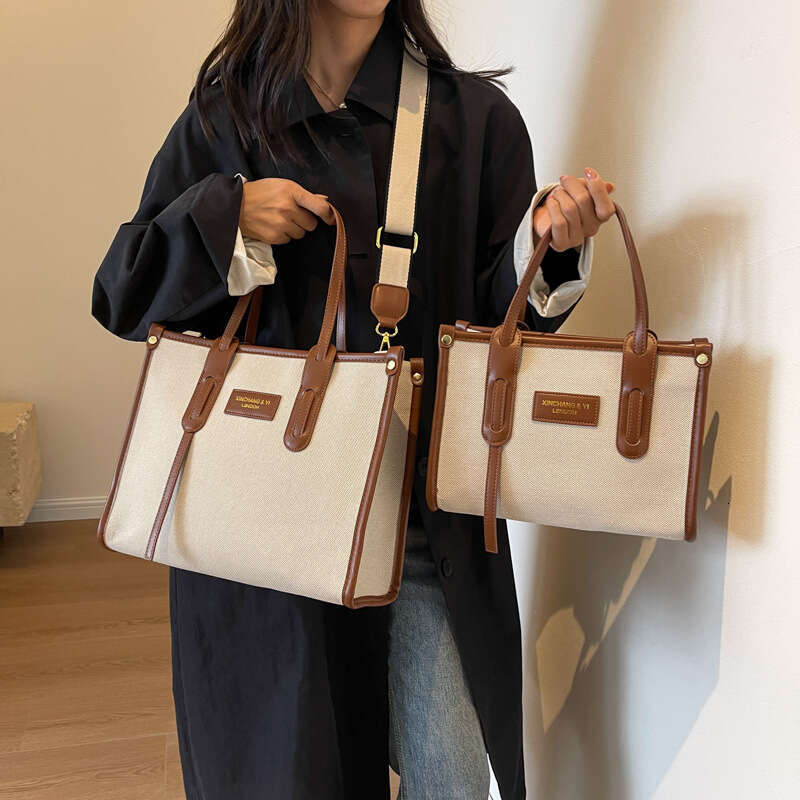 Large Capacity Hand-Held Women's New Trendy Canvas Contrasting Tote Daily Commuting Single Shoulder Crossbody Bag, Fashionable Quality Classic