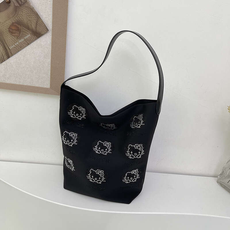 Leisure large capacity canvas commuting for women style shiny diamond single shoulder underarm bag 2024 temperament versatile new trendy clothing ins