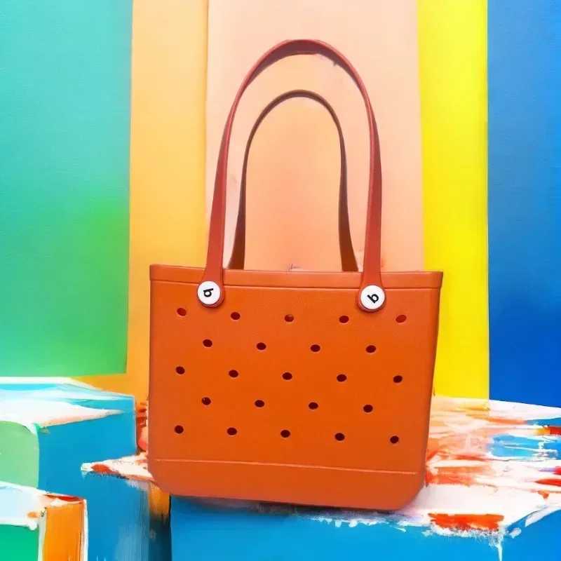 Rubber Wenbo Ge Bag Fi Summer Swimming Pool Shopping Handbag EVA Small Capacity Shopping Basket Fem Makeup Handbag Beach Jelly Bag Y241212