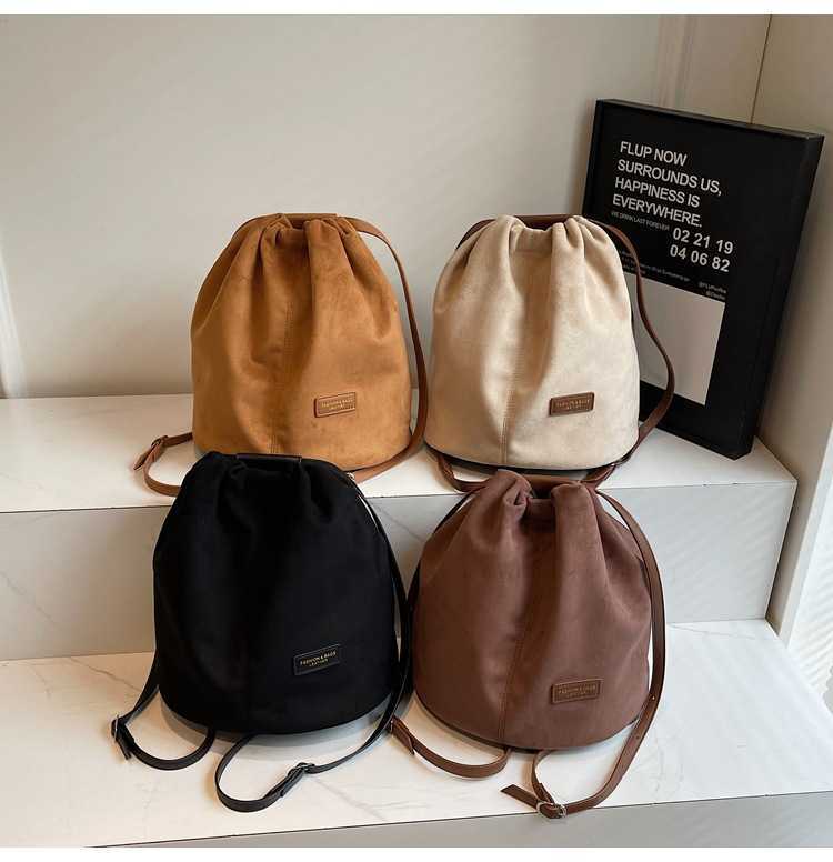 backpack with women's casual splicing design, suede bucket bag, versatile and simple single shoulder plush bag 241215