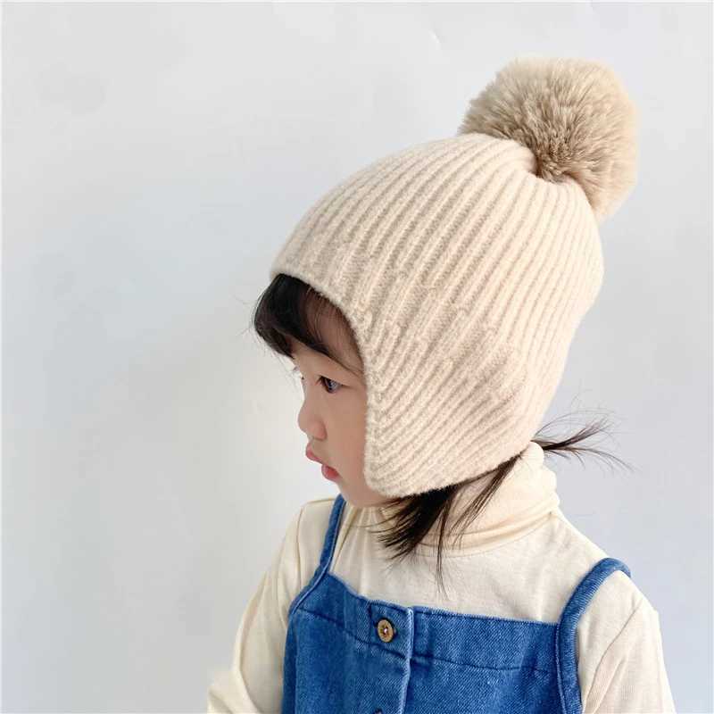 Winter Baby Beanie Hat With Earflap Fur Ball Winter Woolen Knitted Hats For Kids Outdoor Warm Girls Boys Ear Protection CapXJ241213