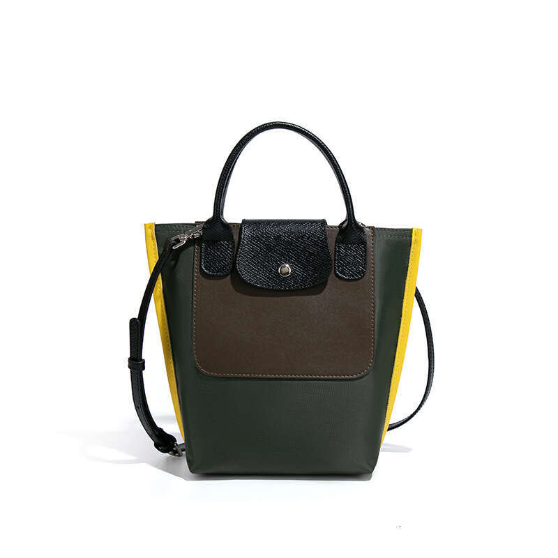 2025 New Nylon Color blocked Tote Large Capacity Shoulder High Quality Texture Fashion Handbag Versatile Women's Bag
