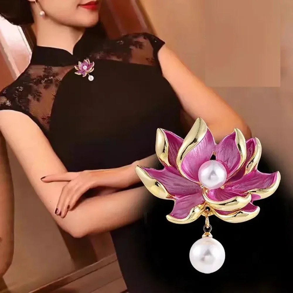 Exquisite Lotus Broch Womens Cheongsam Accessories Chinese Style Pink Collar Pin 241210