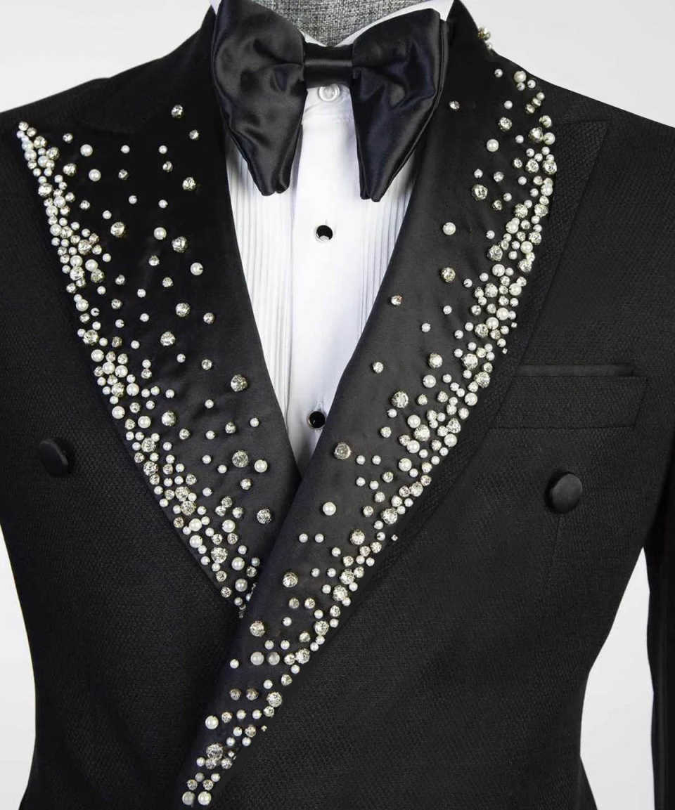 Gorgeous Wedding Suits Beaded Crystal 1 Piece Set Coat Peaked Lapel Fashion Men Tuxedos Double Breasted Formal Groom Tuxedo Suit Customized