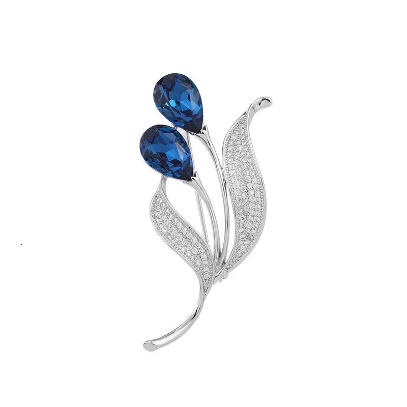 2023 AutumnWinter Scarf Buckle Blue Crystal Zircon Jade Gold Fragrant Flower Explosion proof High end Woolen Hoop Wholesale 241210
