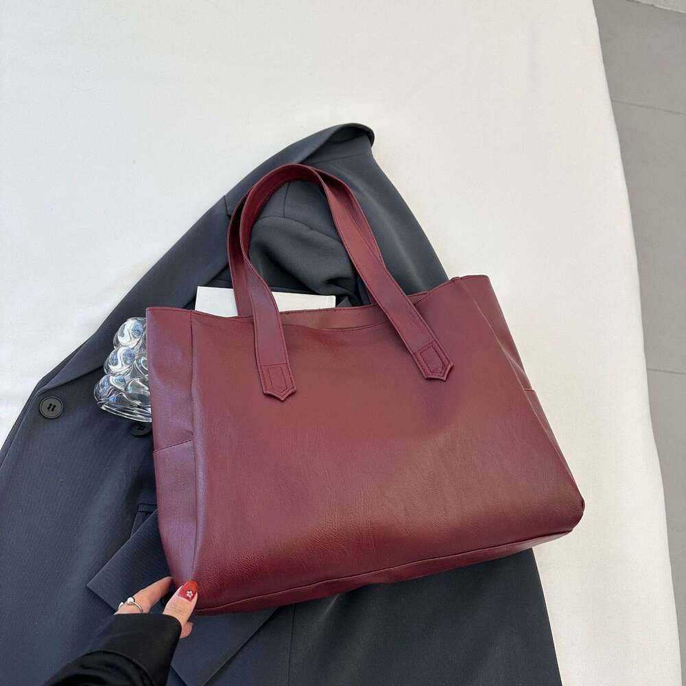 Retro Soft Leather Tote Simple And Versatile, Fashionable Shoulder Bag, Cross-Border Light , High-End, Large Capacity Commuting Handbag