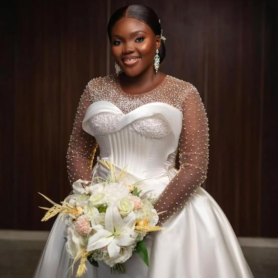 Beautiful Shinny Beads Wedding Dress With Detachable Train Vestidos De Novia Long Sleeves Satin Bridal Gown bc19873