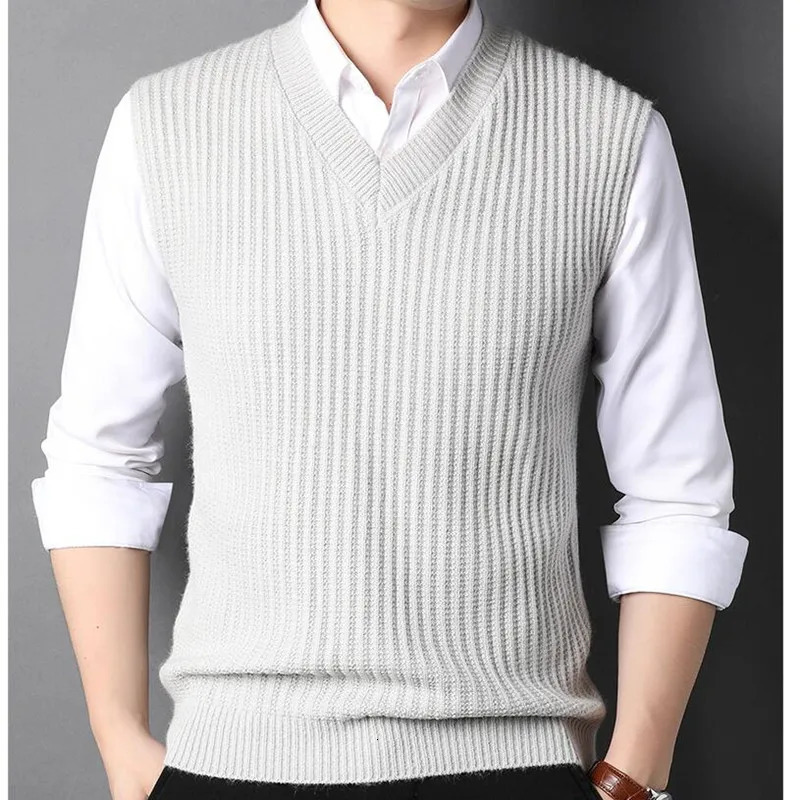 Sweater Vest Men Plus Size S4XL Spring Autumn Oversize Mens Vests Solid Simple Allmatch Vneck Couples Retro Khaki Soft 241213