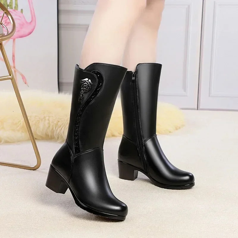 2024 Winter Womens Boots Plush Warm Snow Boots Fashion Medium Density Fiberboard High Heels Womens High Quality Leather Boots Botas Mujer 241213
