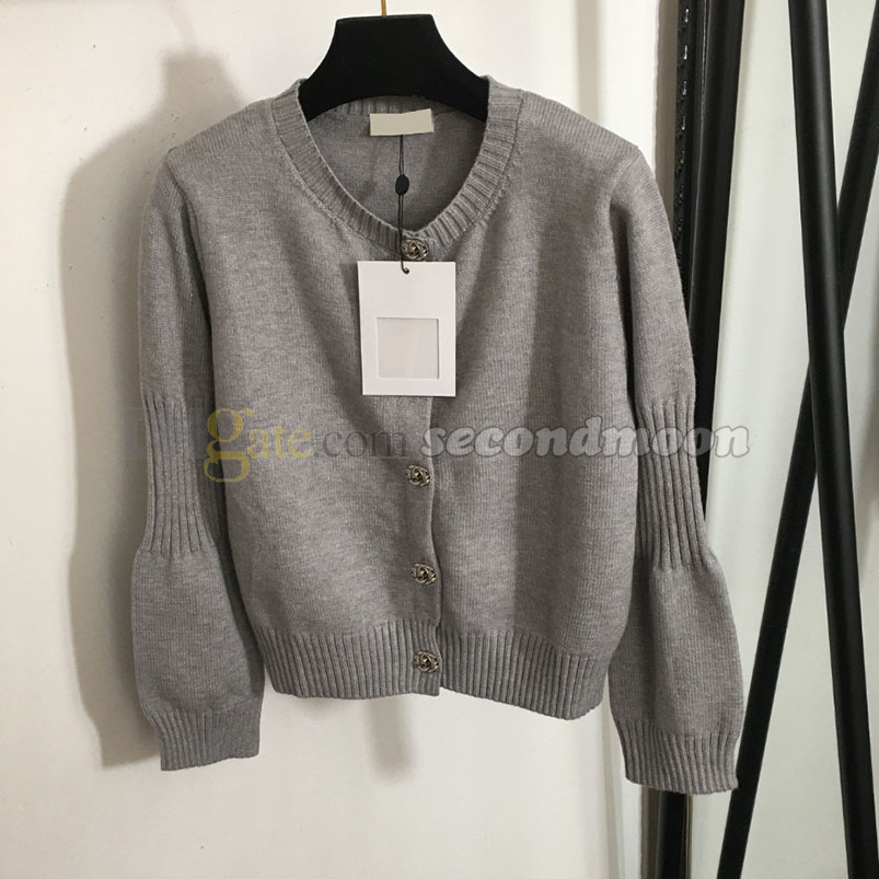 Designer Buttons Cardigan Women Round Neck Cardigans Winter Daily Casual Knitwear Long Sleeve Knits Coat