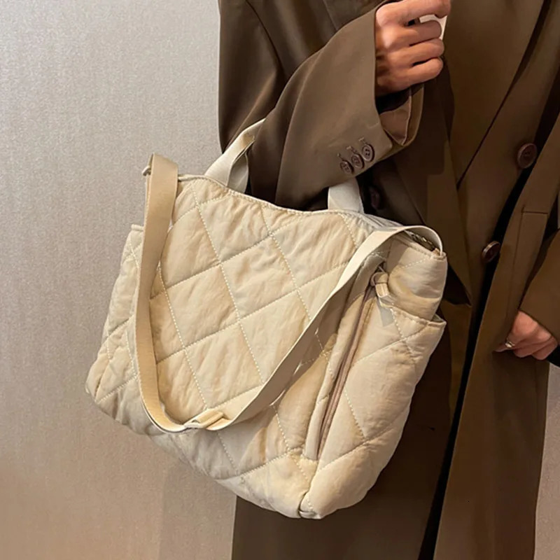 Large capacity Tote Bags for Women Shoulder Side Bag Fashion Space cotton Shopper Shopping Bags cute Ladies Winter 241205