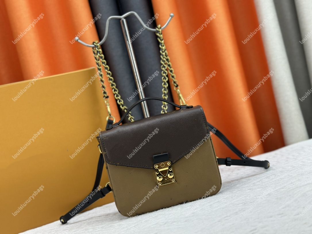 Pochette Metis Designer Women Backpack High Quality Color blocked Canvas Leather Girl's School Bag Handheld Phimosis Strap Shoulder Bag