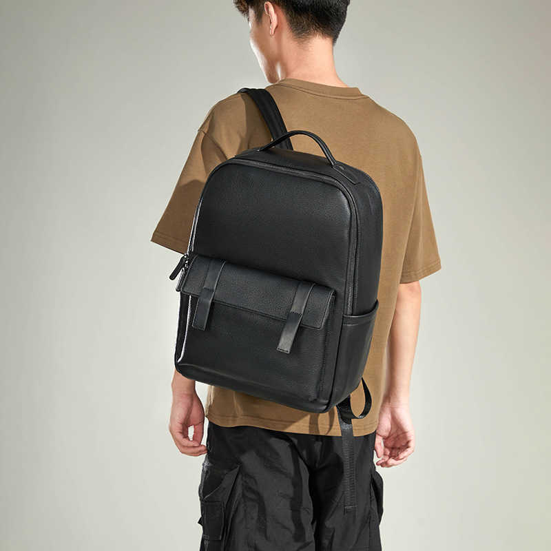 Business backpack, men's commuting large capacity computer, men's leather backpack, travel laptop backpack, men's backpack 241215