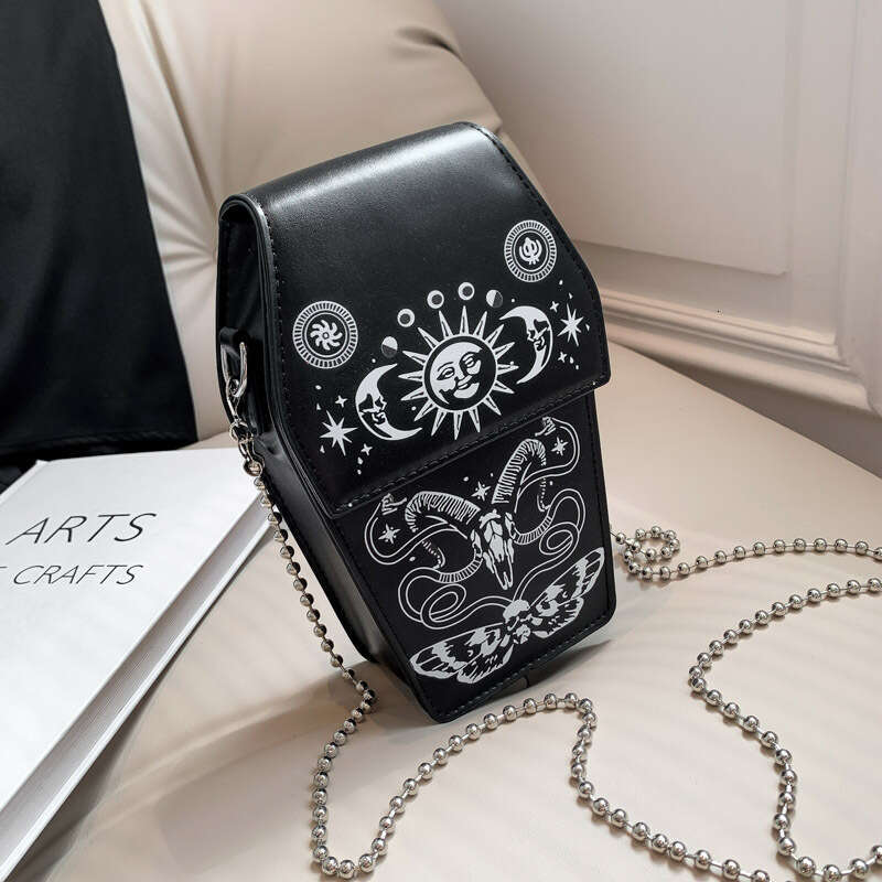 Internet celebrity gothic style bag for women, niche parody, dark themed skeleton small square versatile chain crossbody bag, 2024 new casual fashion 