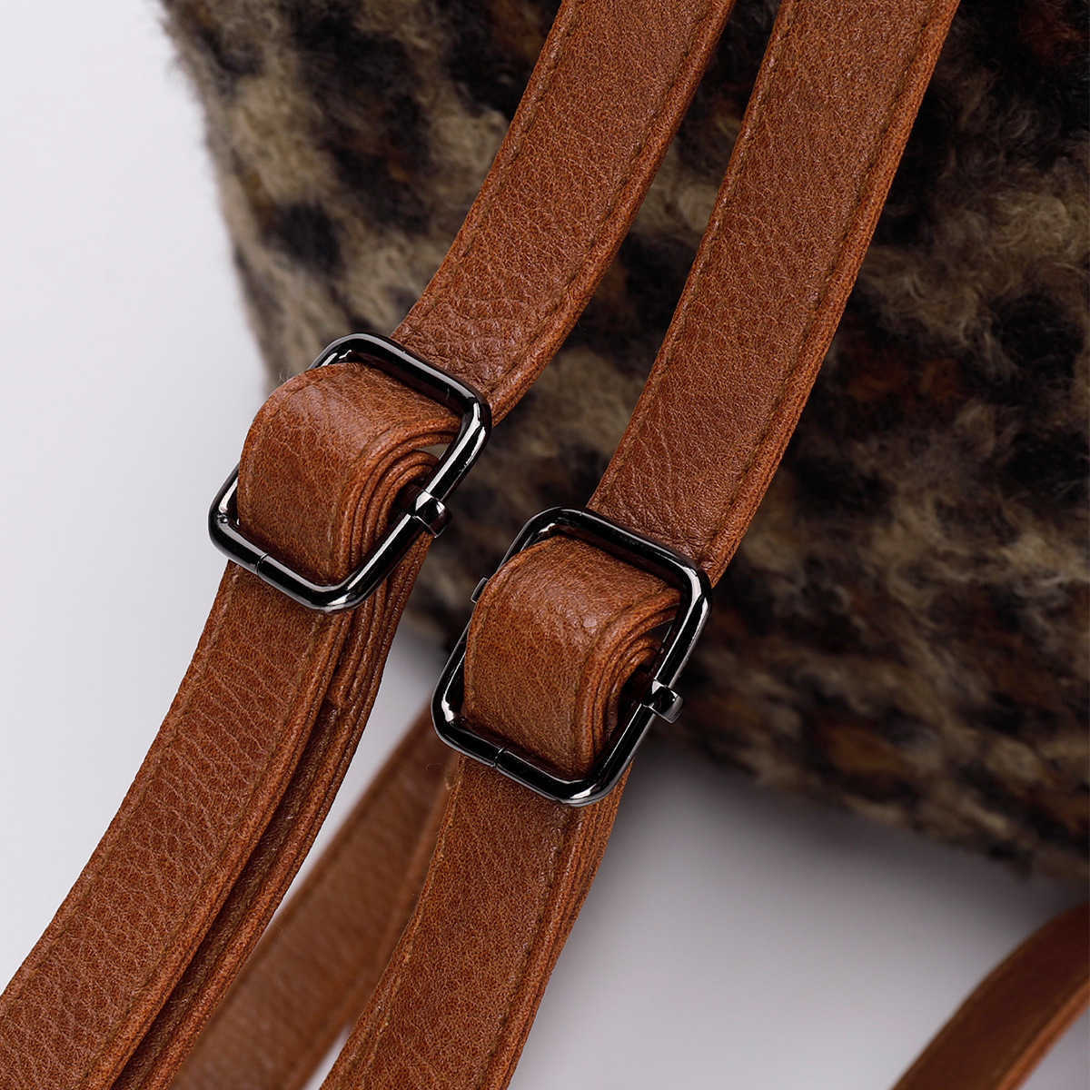 autumn winter leopard print backpack plush women's bag fashionable and high-end sense niche women's backpack 241215