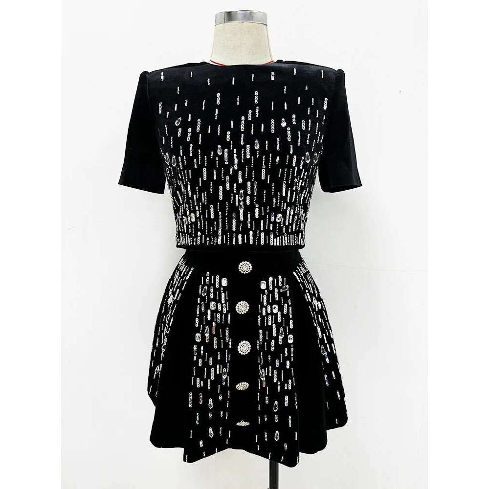 Ladies Suits TOP QUALITY Newest Designer Suit Women's Short Sleeve Stunning Beaded Veet Cropped Tops Mini Skirt Set 2Pcs
