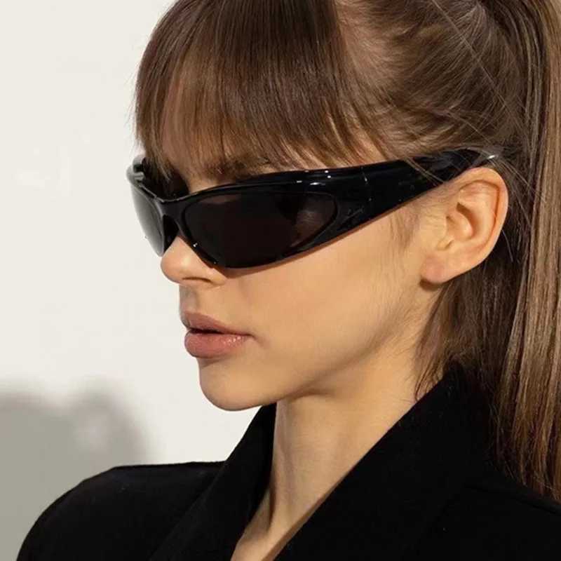 Women Retro Brand Design Fashion Shades Punk Sun Glasses Classic Wrap Around Y2k Sunglasses for Men Outdoor Sports GogglesX241213