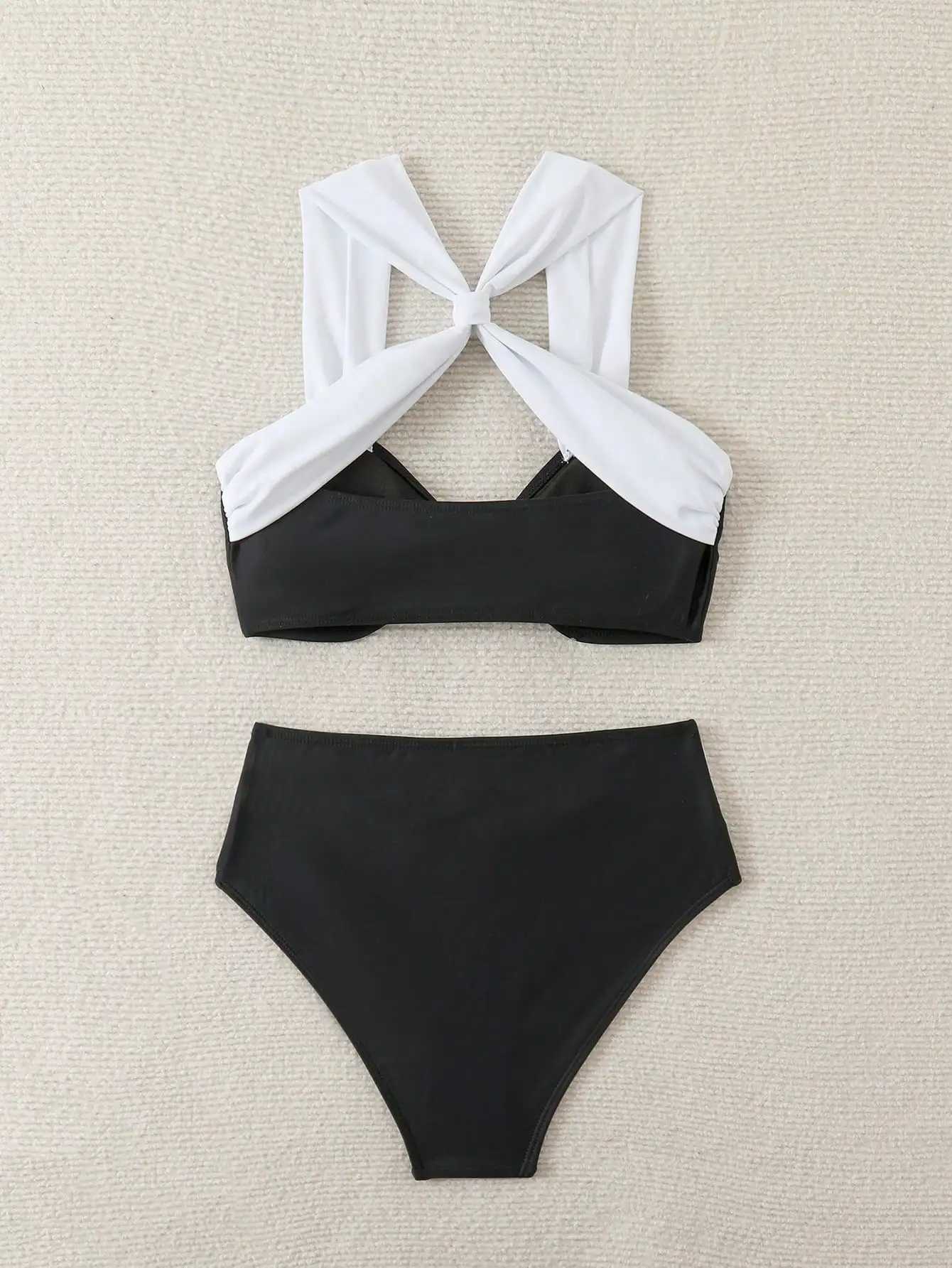 Summer Beach Ladies Black and White Color Matching Sexy ss Cross Bikini Set V-Shaped Swimsuit Bottoms for Swimming PoolsXJ241212