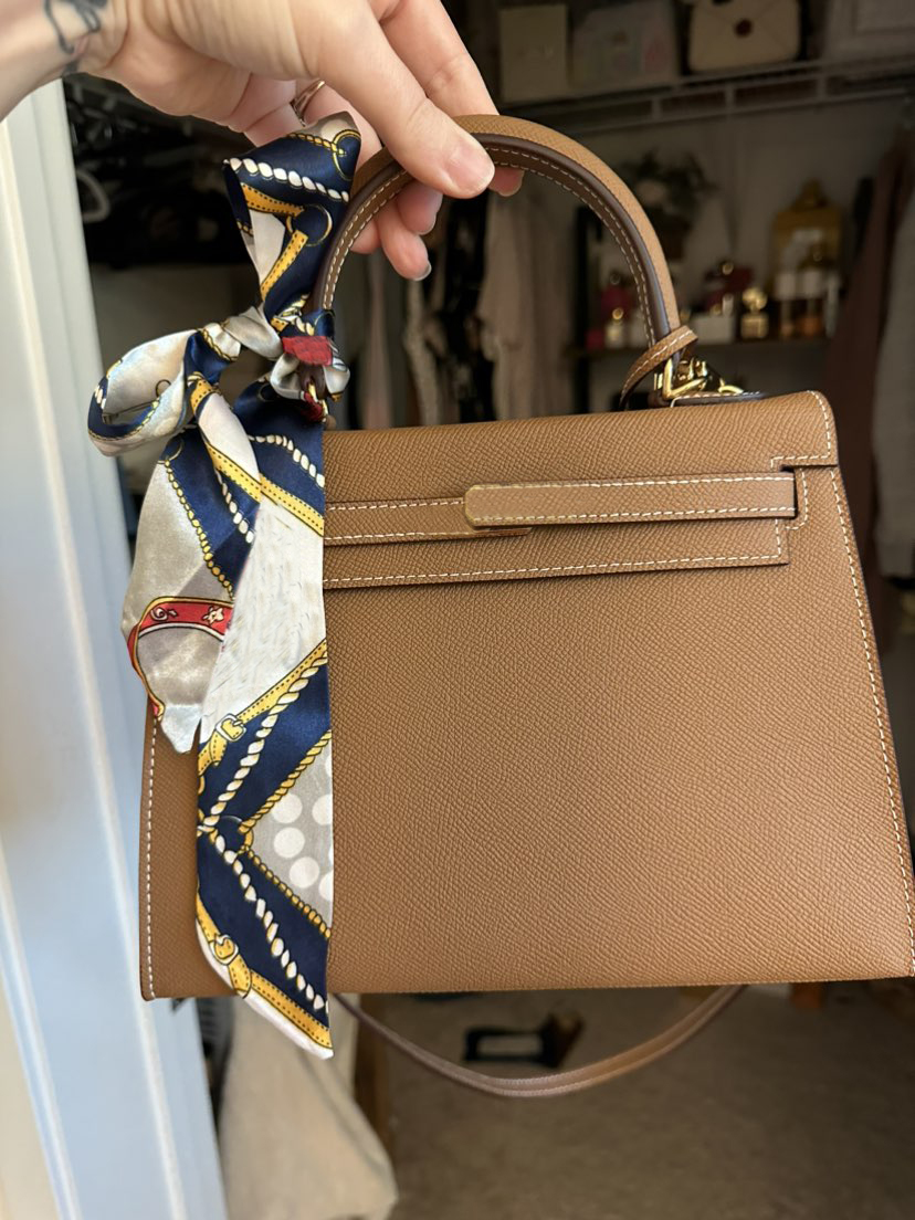 size 25cm 28m Women Totes Fashion Designer Shoulder bag Super Cowhide Genuine leather Lady Handbag Factory wholesale Gold Hardware come dust bag horse scarf lock key