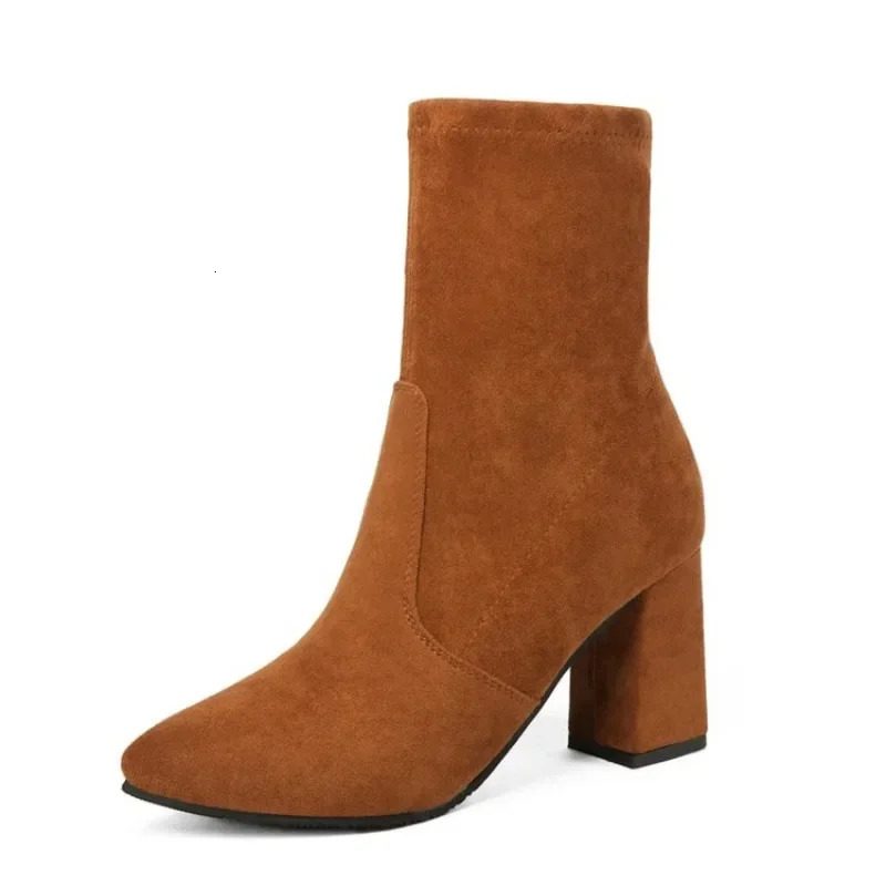 Thick high-heeled womens short boots fashionable weight loss ankle boots classic style autumn winter womens Pointed toe womens boots D64 241213