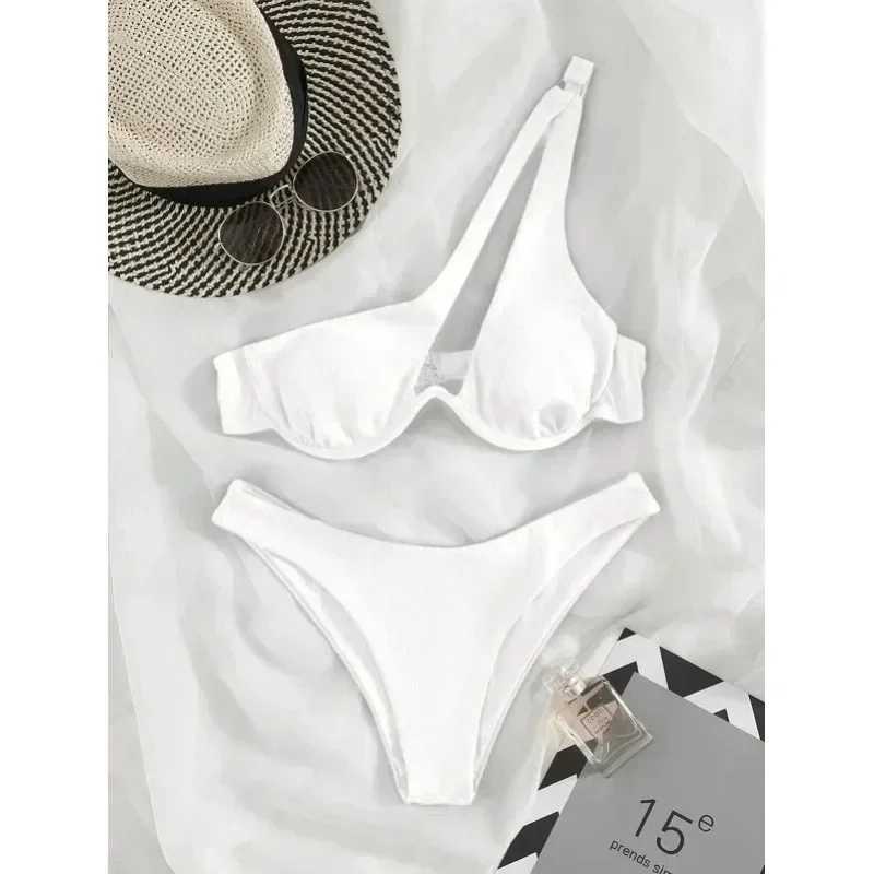 One Shoulder Bikinis 2024 Women Sexy Swimwear Fa Brazilian Swimsuit Solid Beachwear Bathers Bathing Swimming Swim SuitXJ241212