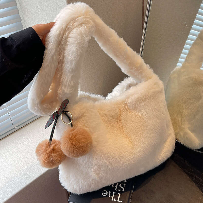 Cute Plush Cherry 2024 Autumn/Winter New Single Shoulder Tote for Women, Internet Celebrity, High end Hairy Crossbody Bag