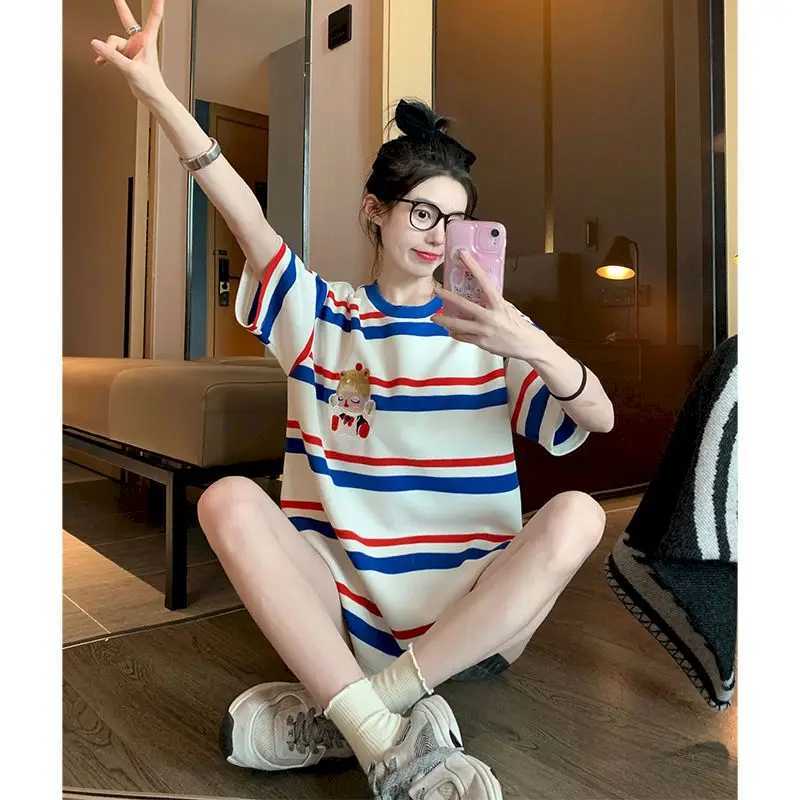 Women's Two Piece Pants Striped Sports Casual Sets for Women Strt Fashion Design Short Slve T Shirt and Shorts Two Piece Set 2024 Summer Y2k Suit