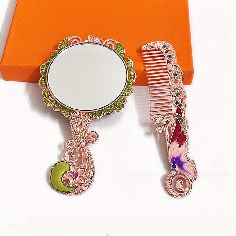 Europe Large Peacock Pattern Metal Carry Folding Makeup Mirror With Comb Hand Hold Cosmetic Mirror With Handle For GiftsXJ241213