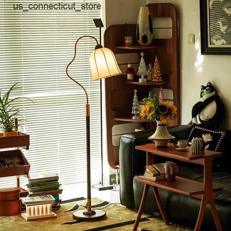 Floor Lamps Medieval vintage American walnut grain floor lamp retro living room vertical remote control lamp sofa side tall lamp luminaria L240910