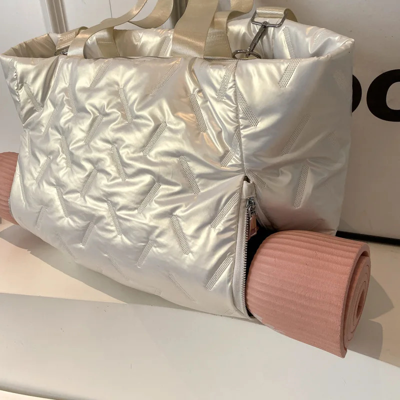 Winter Fashion Large Capacity Down Jacket Handbag Autumn Winter Fashion Beaded Cotton Fashion Handbag 241205