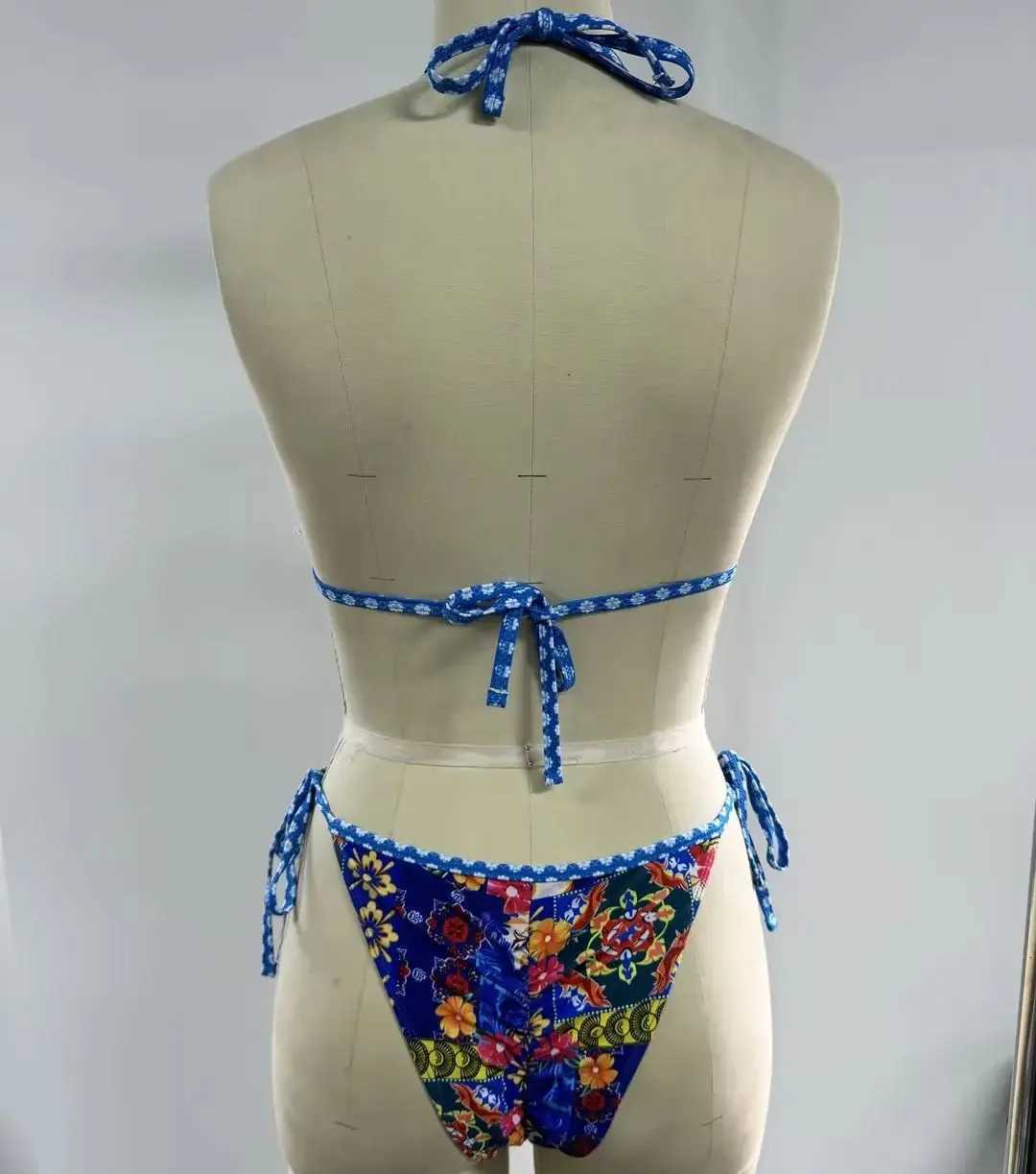 2 Pieces Bikini Suit Bohia Sty Low Waist Triang Beach Shorts Printed Flowers Swimwear Sexy Tong Strip Bra Swimming SuitXJ241212