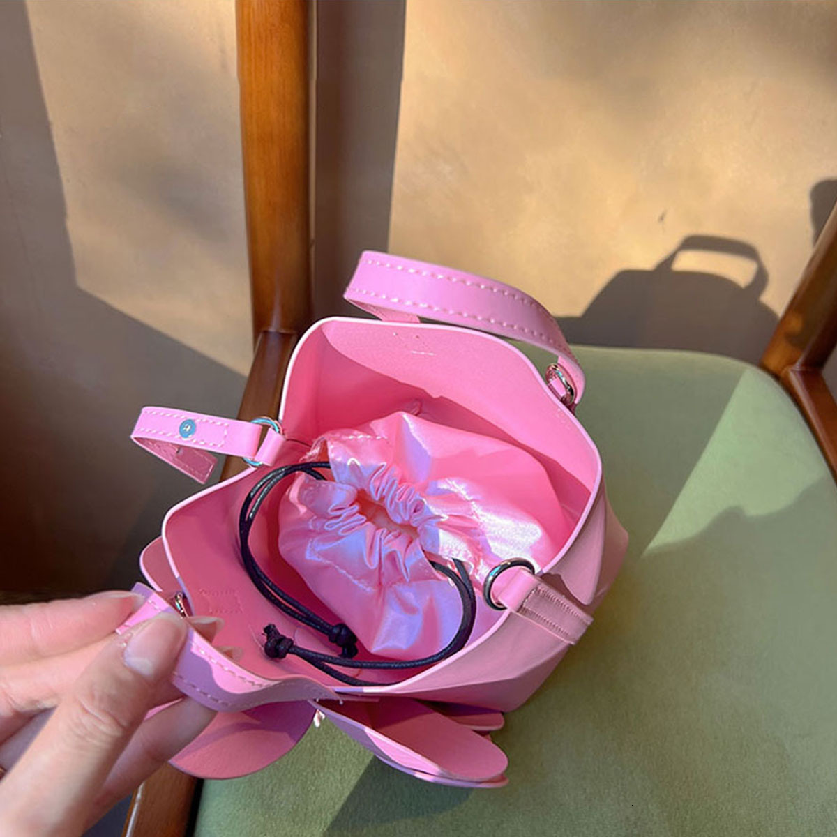 Bucket Purse Wer French Mini Tote PU Leather Handbags Designer Drawstring Makeup Bag High Quality PU Cartoon