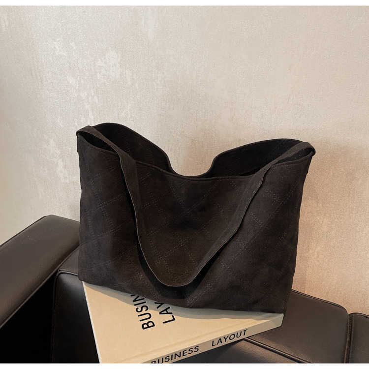 Suede Simple and Beautiful 2024 Leisure New Style Autumn/Winter Large Capacity Commuting Fashion Tote Underarm Single Shoulder Bag for Women 241231