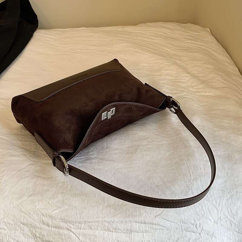 Large capacity frosted deer skin velvet 2025 stylish new casual splicing single shoulder underarm women's crossbody bag