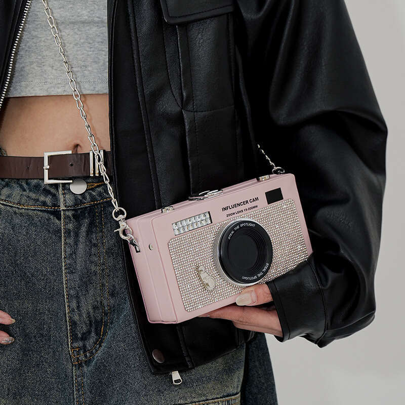 Super hot box crossbody women's heavy industry diamond inlaid high-end camera niche chain small square bag, 2024 new casual fashion trend clothin