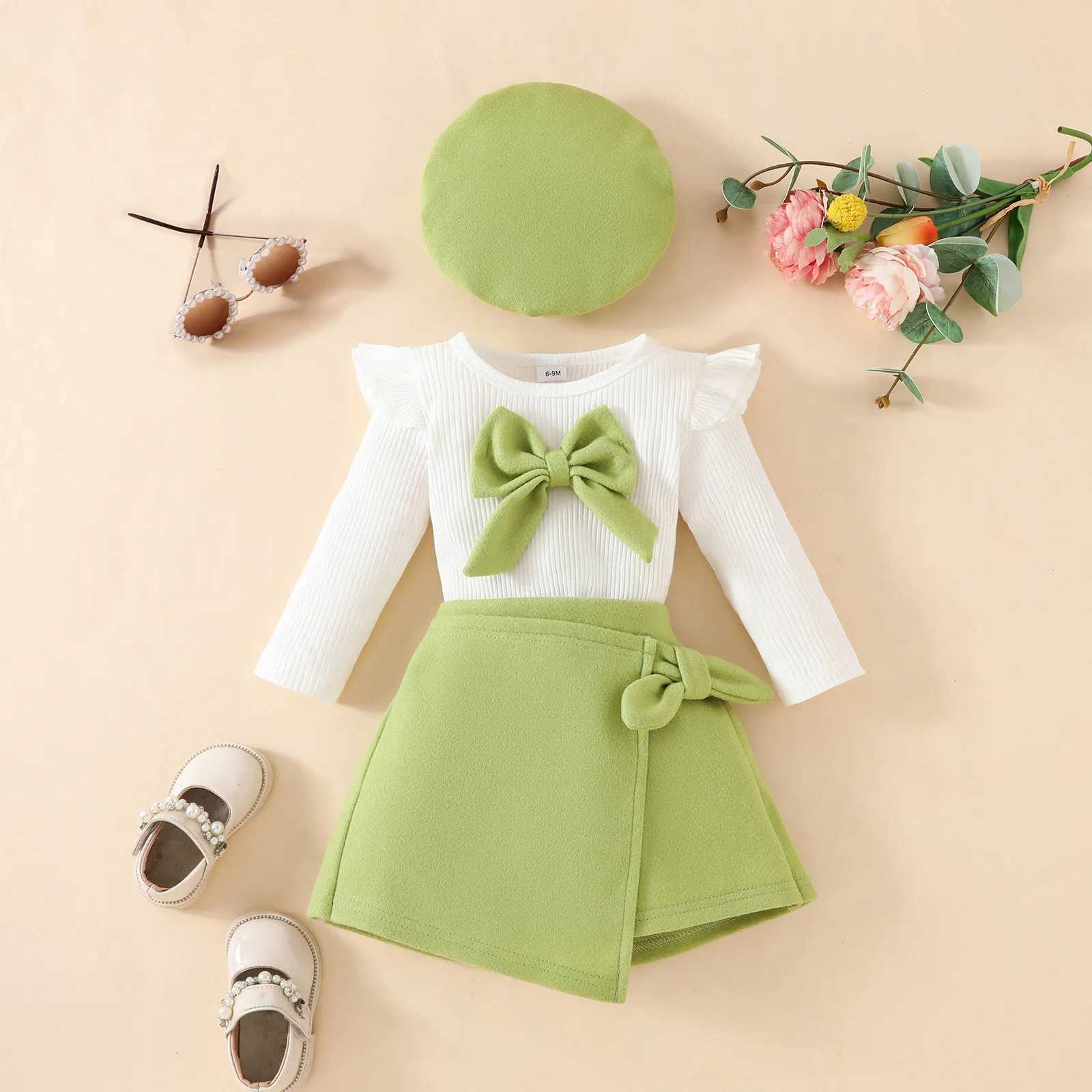 Baby girl set solid color set 0-3Y long sleeved bow top irregular skiing and beret 3-piece baby Christmas costume W241213