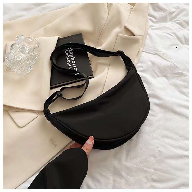 Nylon New Trendy Dumpg Lightweight Sports Style Crossbody Shoulder Armpit Bag Fashionable Quality Classic