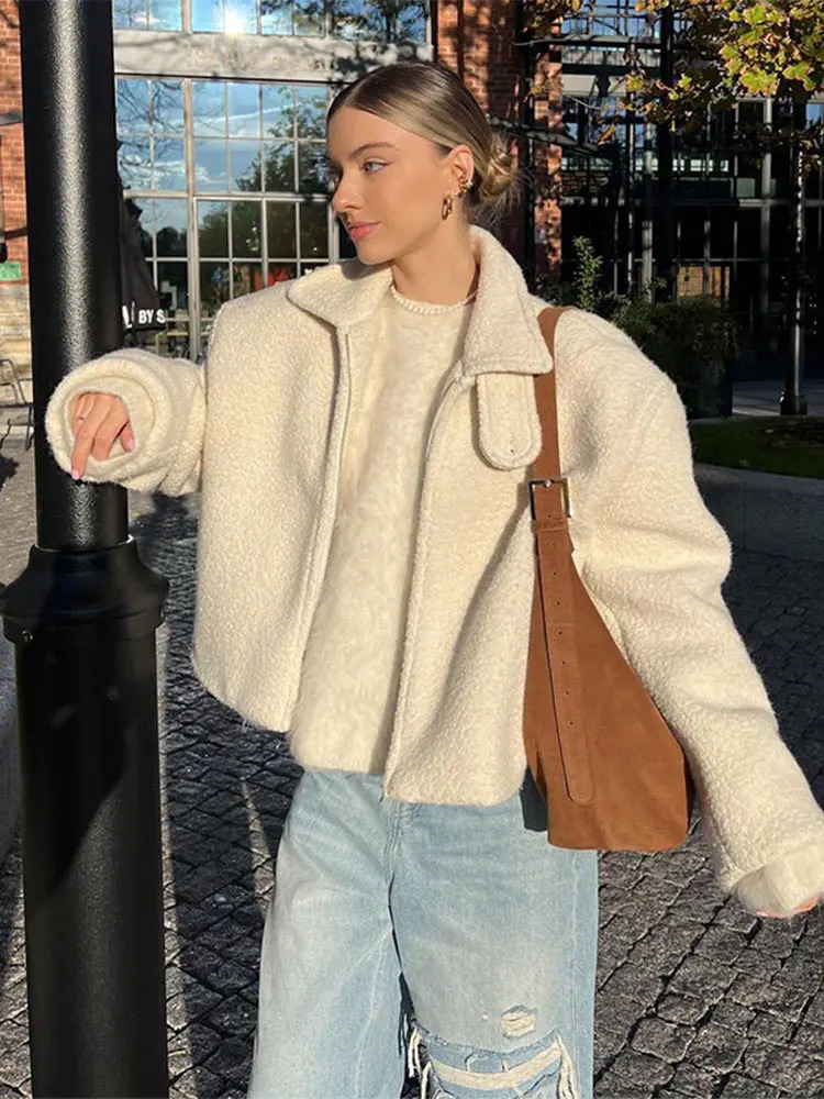 White Chic Womens Lamb Wool Cropped Coat Fashion Loose Zipper Lapel Full Sleeved Jackets Female Warm Casual Streetwear 241213