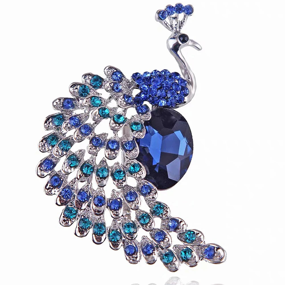 Diamond Peacock Bird Cage Pin Jewelry Banquet Christmas Elegant Coat Accessories and Gifts 241210