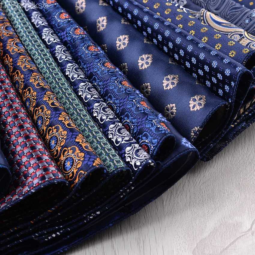 23 * 23CM Luxury Mens Handle Polka Dot Stripe Flower Hanks Polyester Hanks Business Pocket Square Chest Towel Wedding W241213
