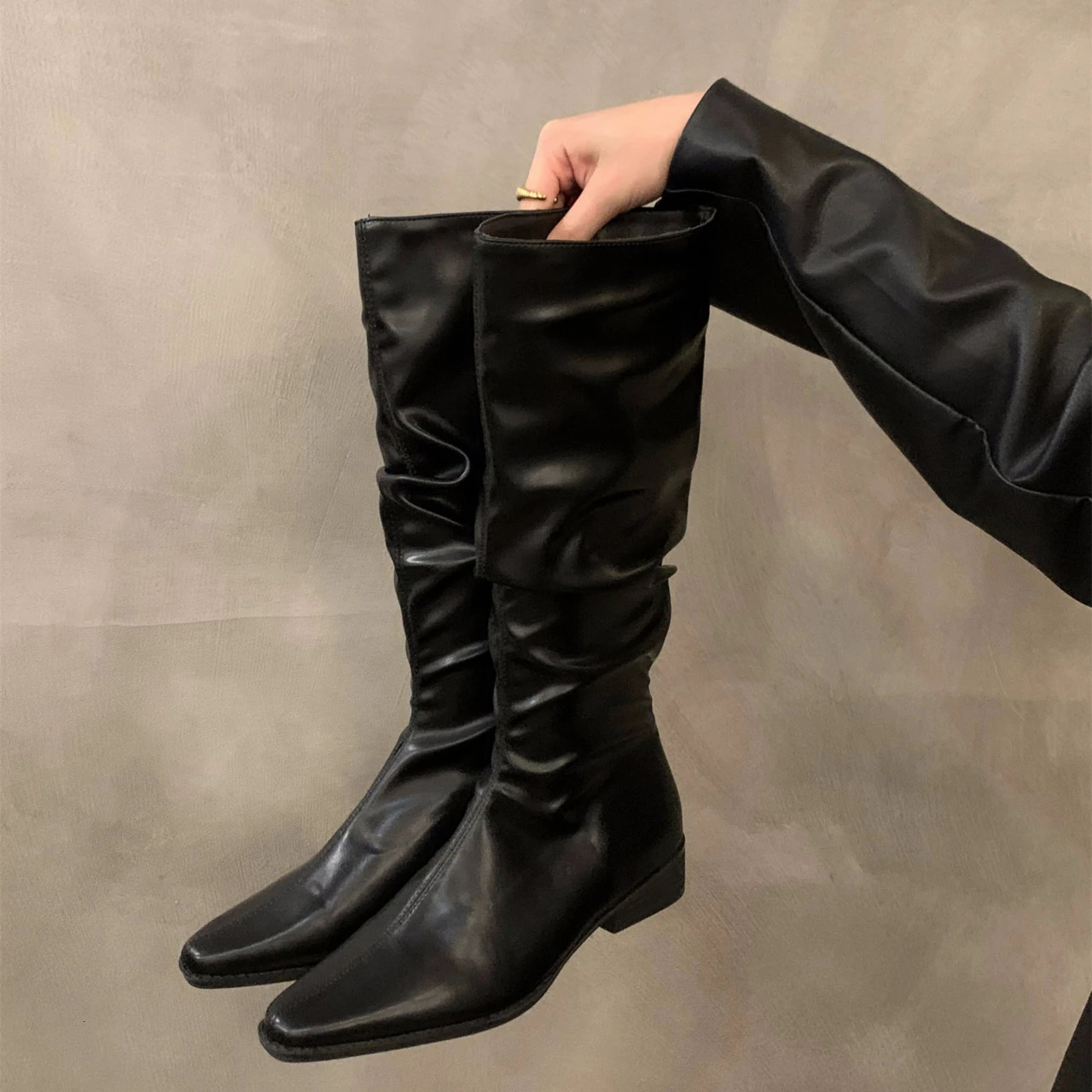 Women Knee High Boots Autumn Winter Female Shoes Fashion Female Slip-on Folds Low Heel Round Toe Flat Long Boots Womens Boots 241213