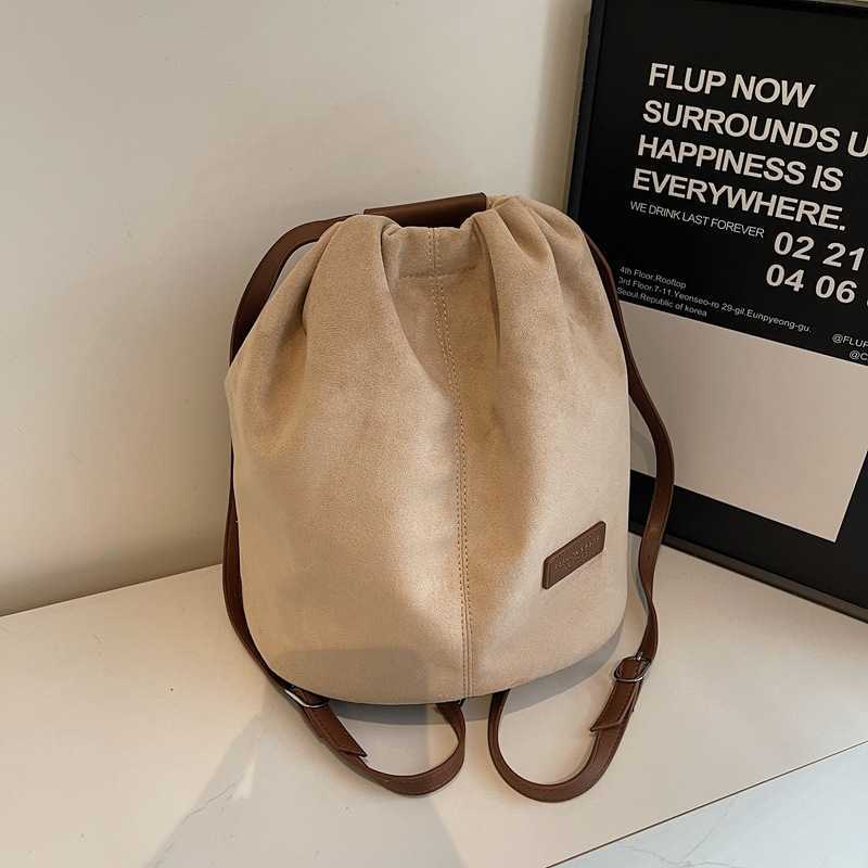 backpack with women's casual splicing design, suede bucket bag, versatile and simple single shoulder plush bag 241215