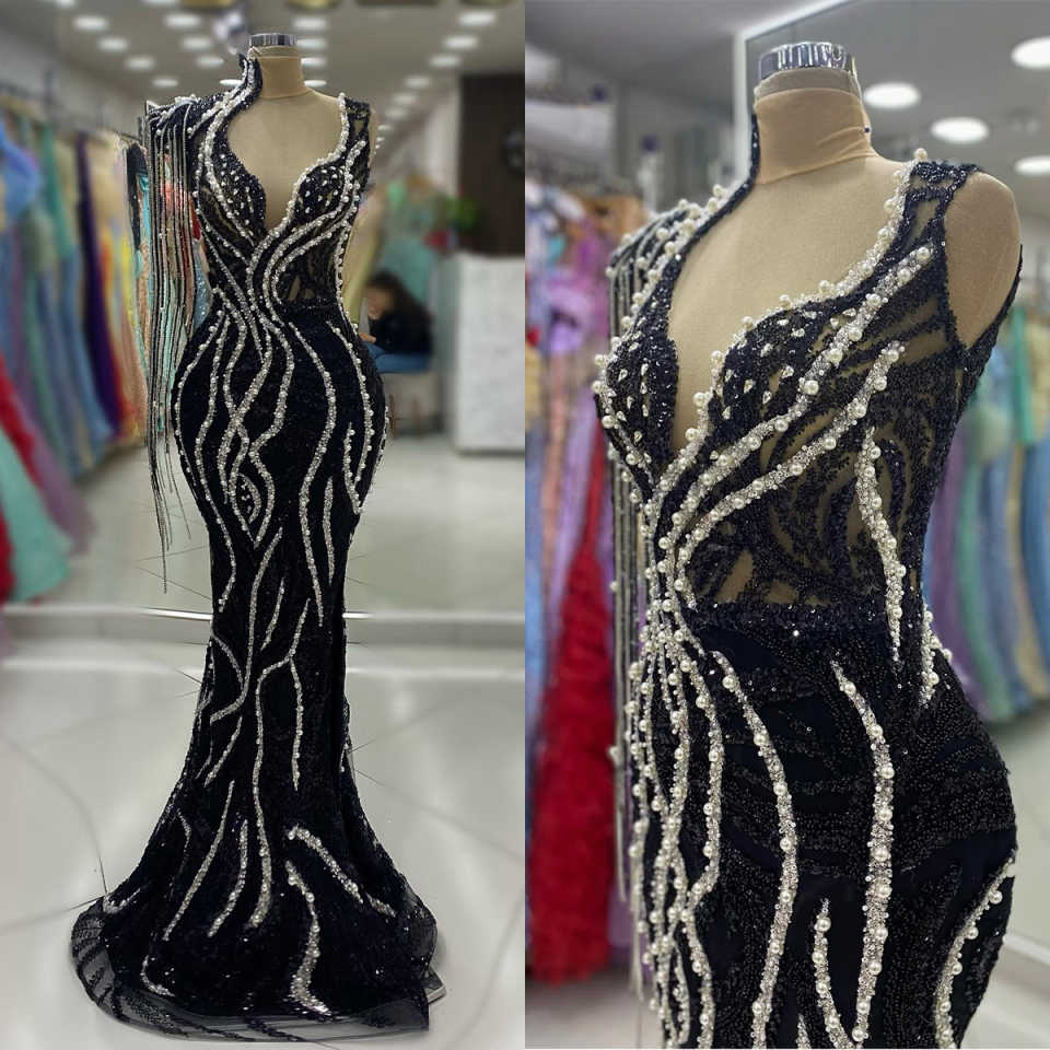 Classic Evening Dresses For Women High Neck Sleeveless Gown Sequins Pearls Crystal Tassel Customized Dress