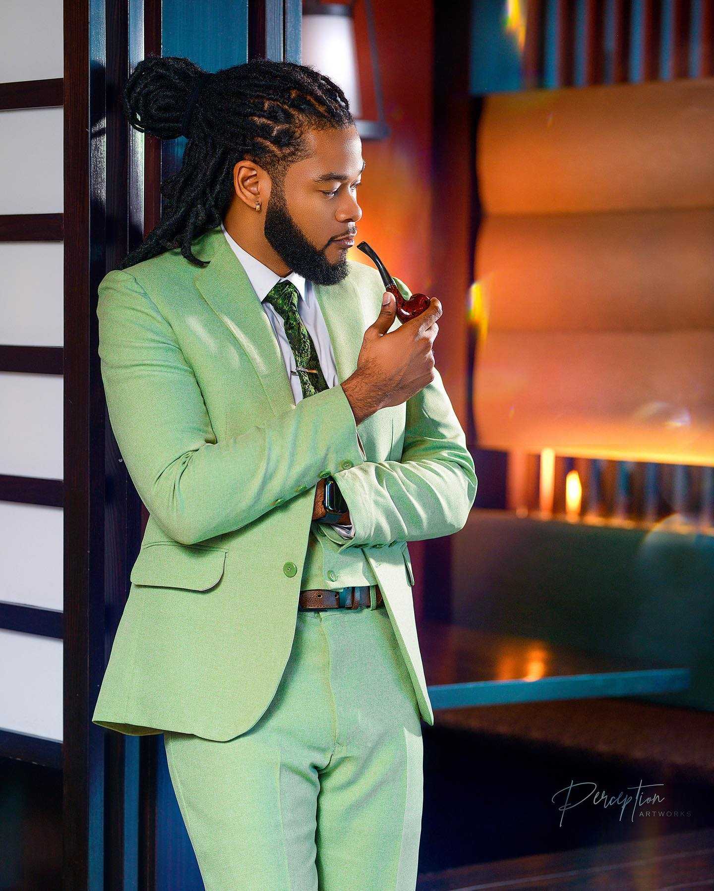 Green New Fashion Wedding Tuxedos Men Suits 3-Pieces Motched Lapel Jacket Two Button Single Breasted Custom Made Pinstripe Pockets Bridegroom (Coat+Ve