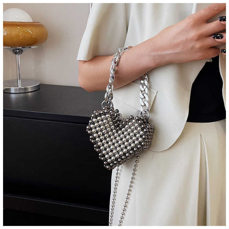 Mini Womens Beaded Love Handbag Summer New Banquet Bag Chain Cross Shoulder Bag