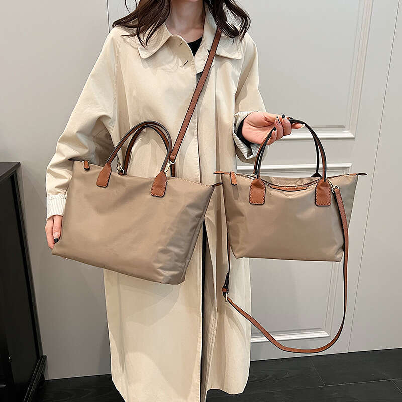 Minimalist Women's Trendy Tote Cross-Border New Nylon Fabric Lightweight Waterproof Single Shoulder Crossbody Bag Fashionable Quality Classic